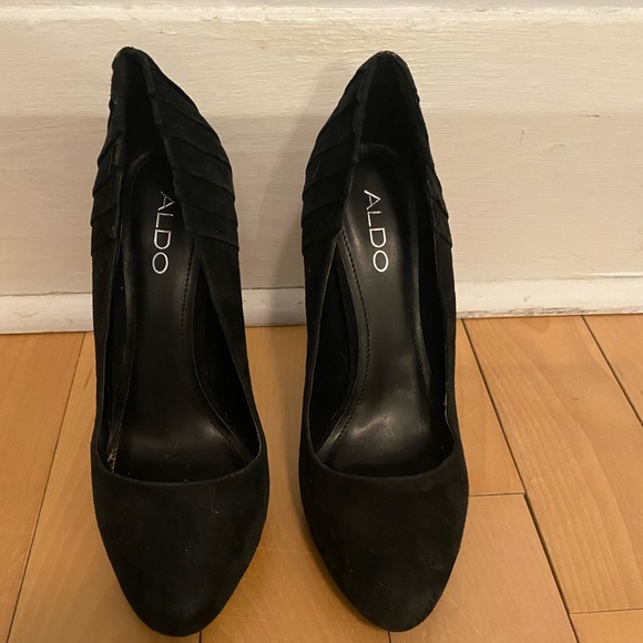 Black suede Aldo heels size 37 - Picture 3 of 8
